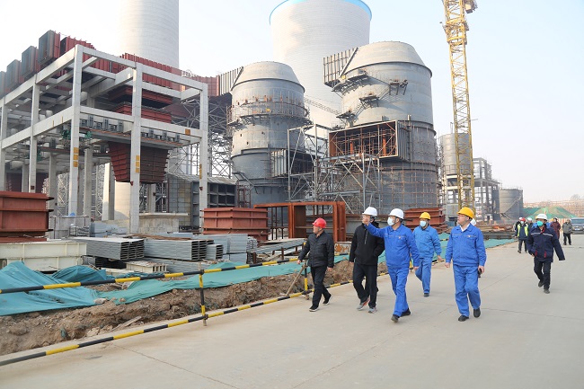 河南省發(fā)改委能源局電力處副處長(zhǎng)劉斌一行到萬基控股集團(tuán)調(diào)研