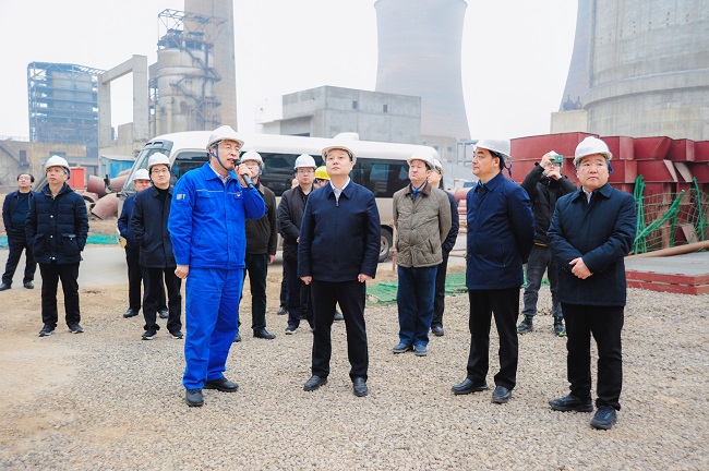 河南省工信廳黨組書記、廳長(zhǎng)李建濤一行到萬基控股調(diào)研