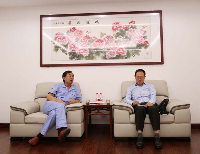 中國(guó)機(jī)械工業(yè)集團(tuán)河南分公司黨委書記、總經(jīng)理郭春陽(yáng)一行到公司交流訪談